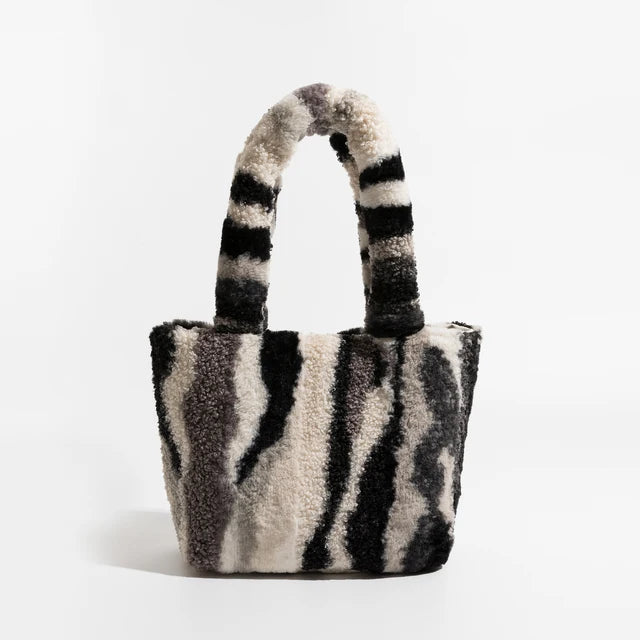 Bohemian Printed Winter Faux Fur Tote Handbag for Women Hasp Plush Square Shopper Purse Trend Elegant Ladies Daily Bag