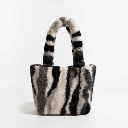 Bohemian Printed Winter Faux Fur Tote Handbag for Women Hasp Plush Square Shopper Purse Trend Elegant Ladies Daily Bag